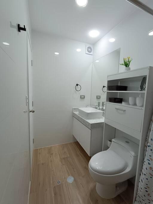 Runawasi Apartments - Killary Miraflores 2Bdr Lima Bagian luar foto