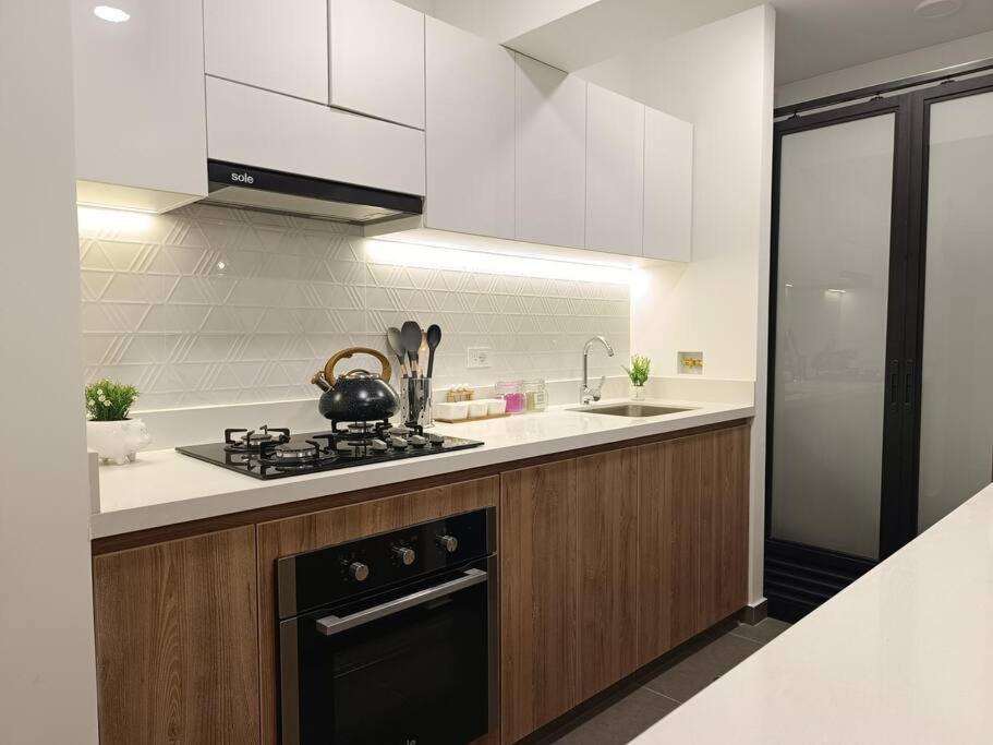 Runawasi Apartments - Killary Miraflores 2Bdr Lima Bagian luar foto